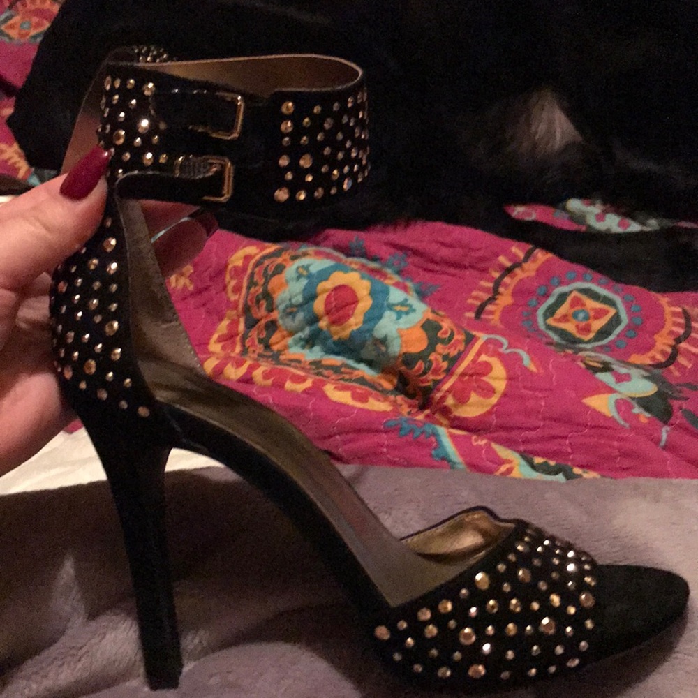 Black open toe heel with gold embellishments